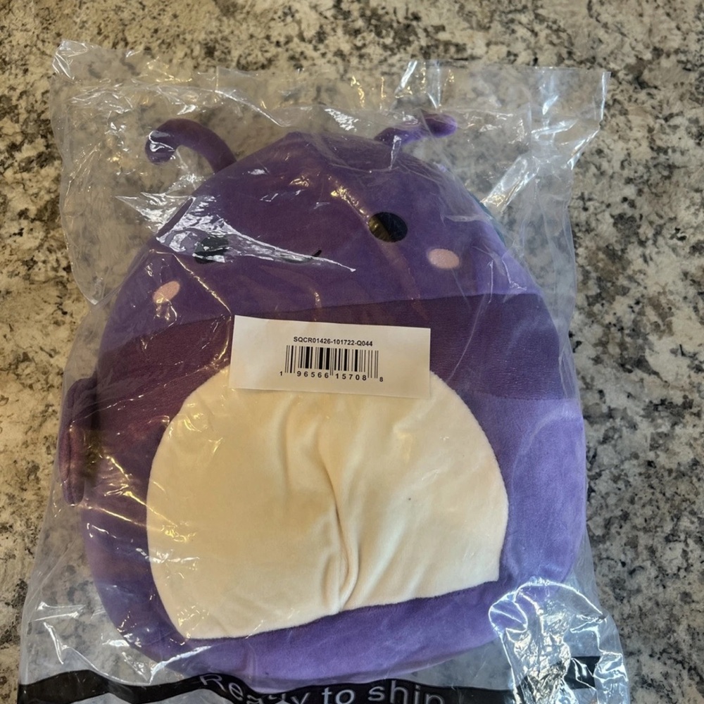 Squishmallow- Axel